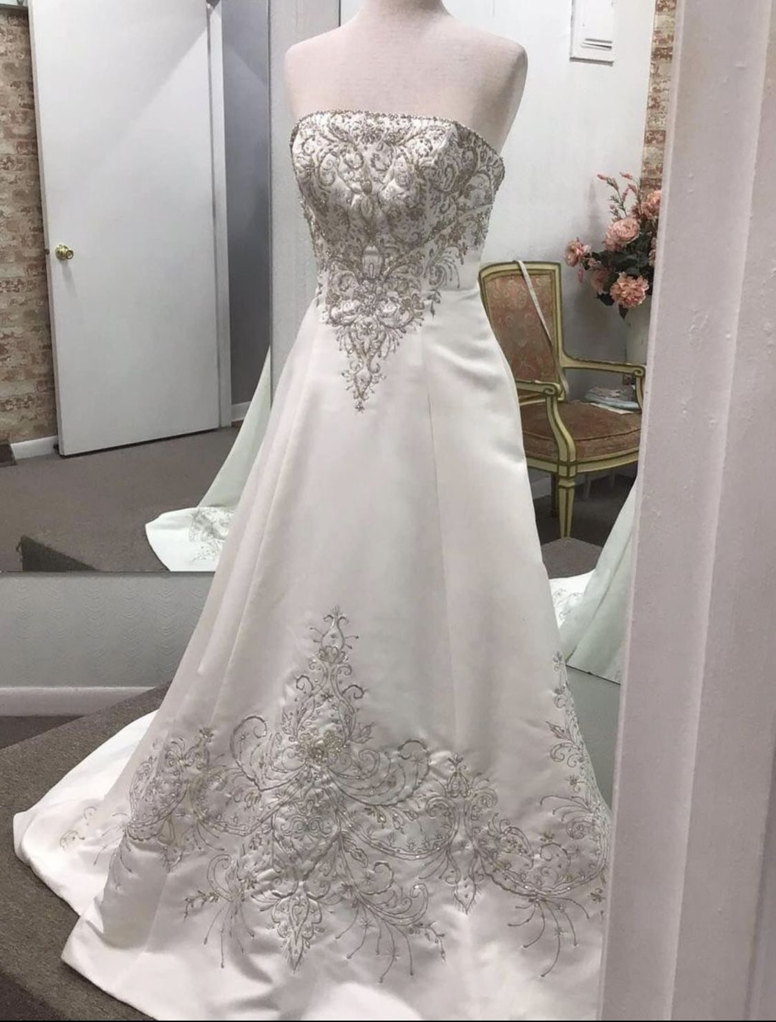 Wedding Dress Size 8