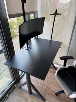 IKEA Standing desk (electric)