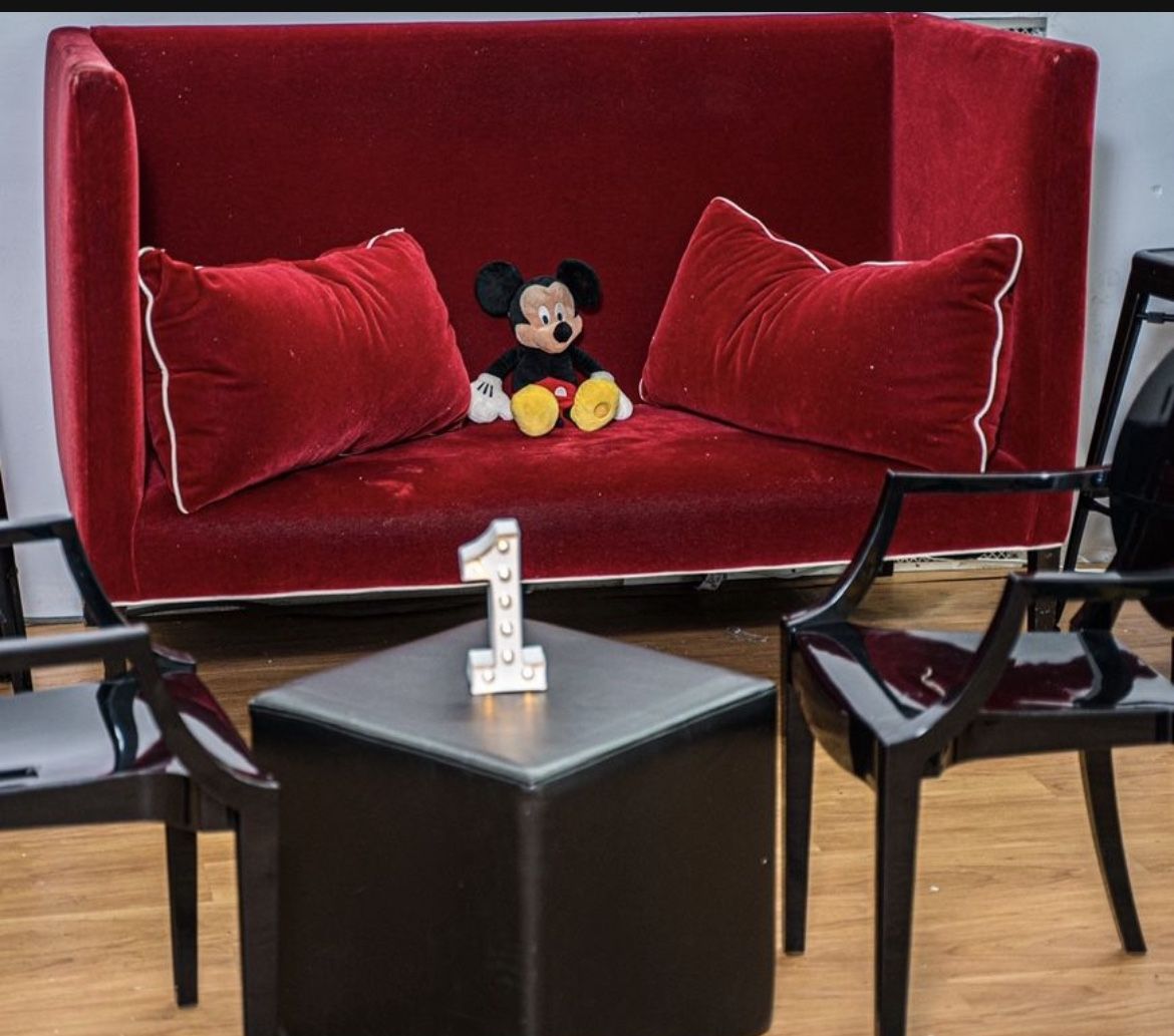 Red Velvet Loveseat W/white Boning