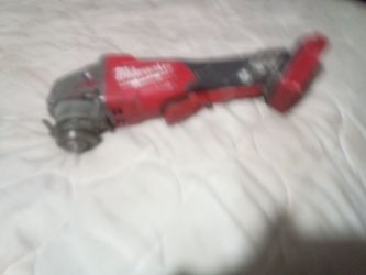 Milwaukee grinder