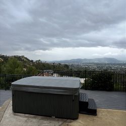 Jacuzzi Delivery 