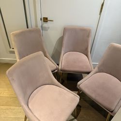 Meridian Furniture Karina Collection Modern  Velvet Chair with Sturdy Metal Legs, Set of 4