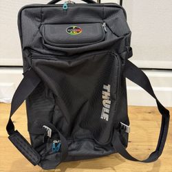 Rolling Thule Duffle New $130