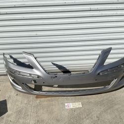 2012 2014 HYUNDAI GENESIS FRONT BUMPER COVER OEM 
