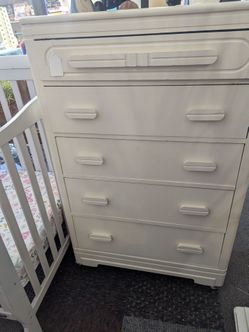Vintage Cottage White Five Drawer Dresser