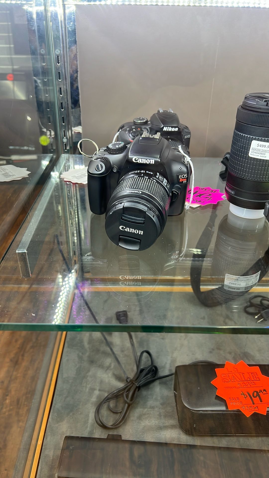 Canon Eo5 Rebel T3