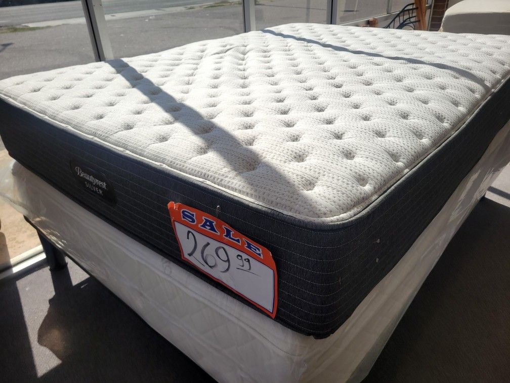 🔥QUEEN SIZES MATTRESS SET 🔥 DELIVERY AVAILABLE FOR $40🔥
