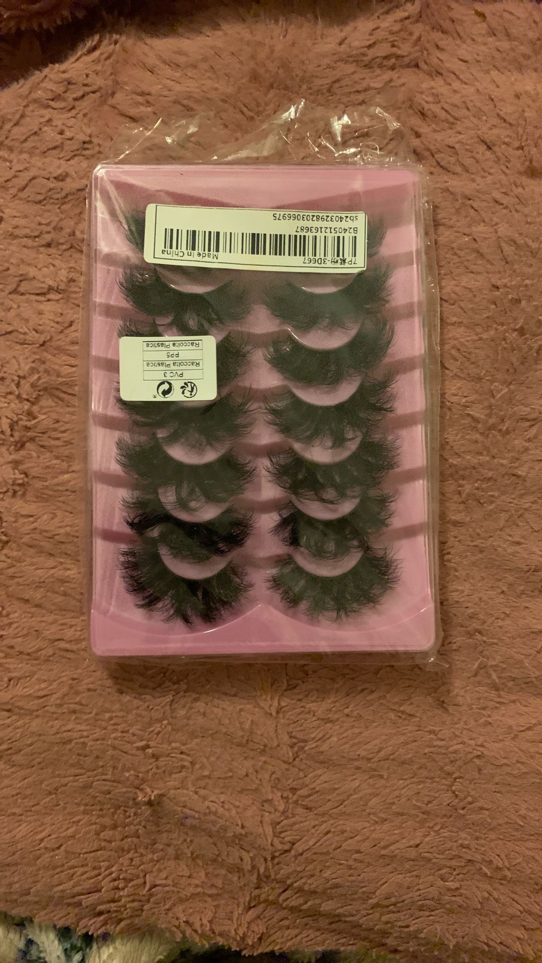 Eyelashes