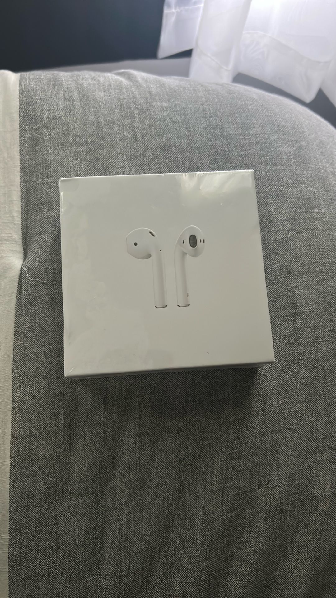 New Airpod Gen 2 Sealed