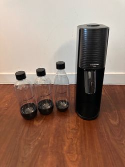 SodaStream Terra Black Soda Machine and Sparkling Water Maker Kit