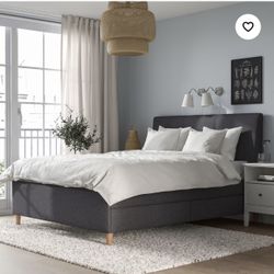 Queen bed frame upholstered with 4 drawers ikea