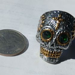 Skull w/ Cross Ring