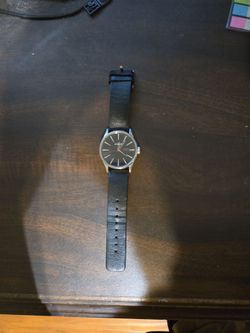 Nixon Sentry "Never Be Late"