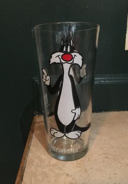 Looney tunes cups
