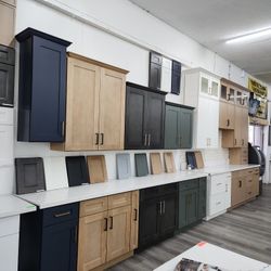 Kitchen Cabinets 