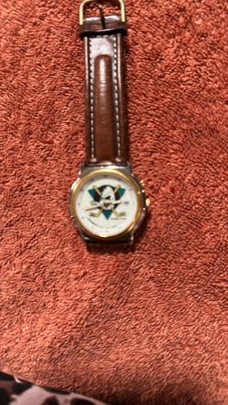 Disney Mighty Ducks Watch