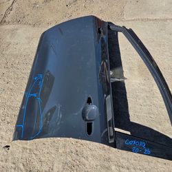 Toyota Corolla Left Door Oem