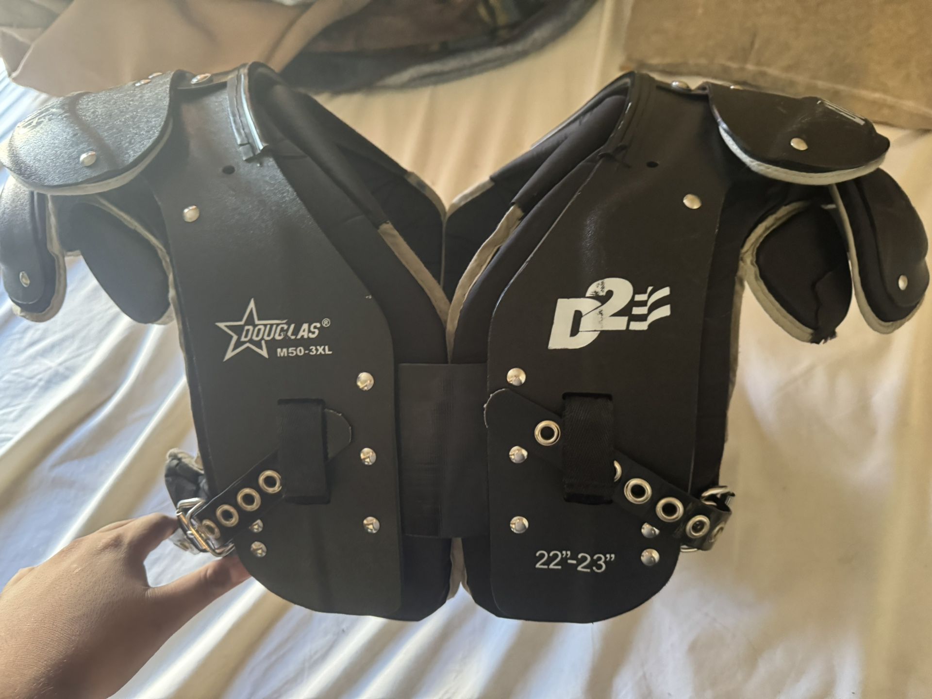 Douglas Destroyer Skill Shoulder Pads 3xl Sports & Outdoors