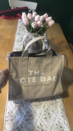 Marc Jacob’s tote bag