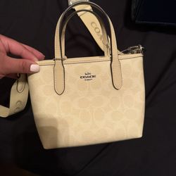 yellow butter mini city Coach tote bag 