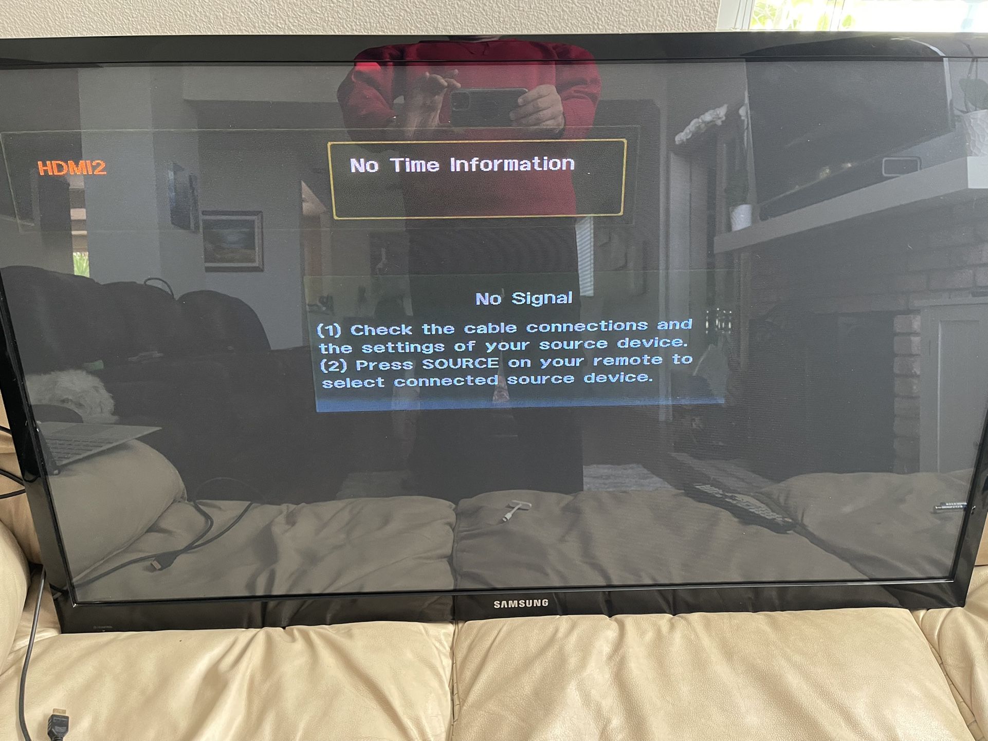 Pn51E450 Samsung 51” Plasma Screen Tv Display Great For Video Games And Movies 600HZ With Remote Control Hardly Used Sat In Garage