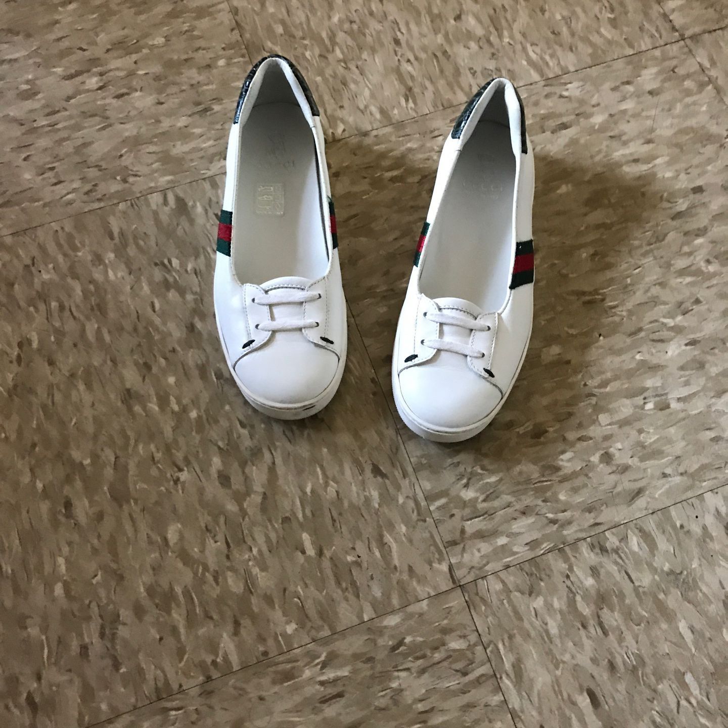 Gucci shoes size 3