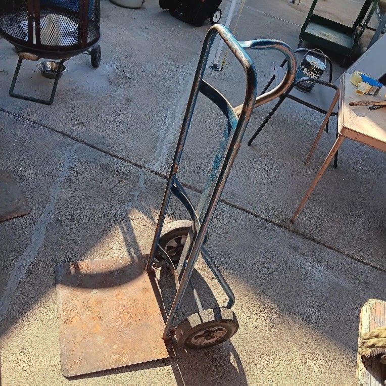 Hand Truck 