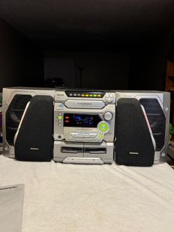 Panasonic SC-AK47 5 CD Changer Stereo System Dual Cassette Speakers No Remote