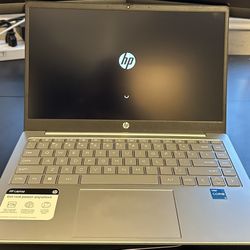 HP 14 Inch Laptop i3