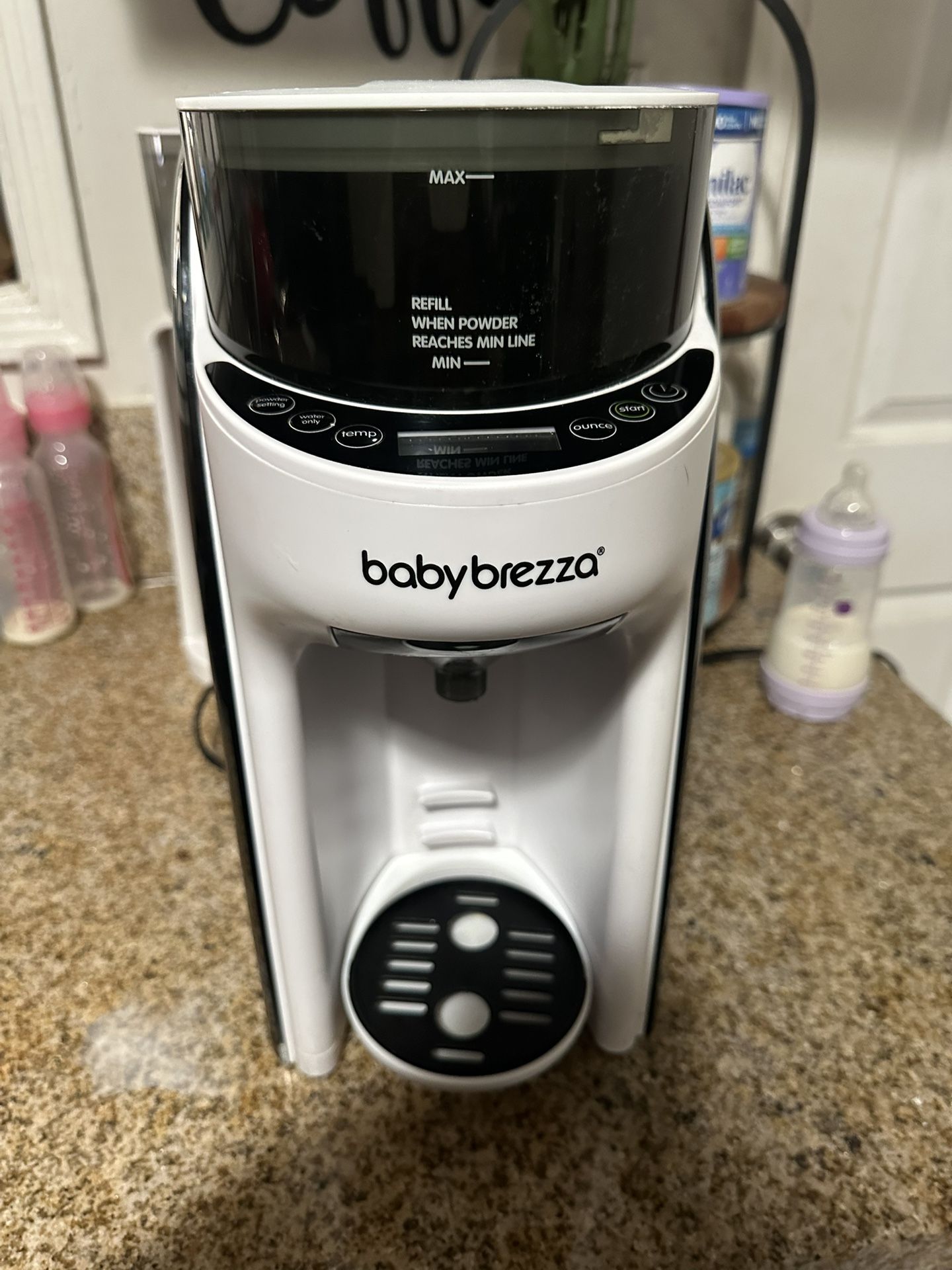 Baby Brezza Formula Dispenser 