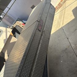 Delta metal tool box