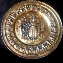 Vintage 12" Peerage Brass Embossed Wall Hanging Plate "Welsh Woman" Scene Made In England
