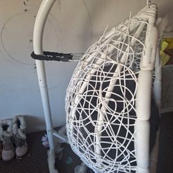 Indoor/outdoor Hanging Egg Chair