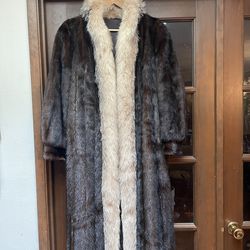 Estate Sale/Must Sell Mink Coat