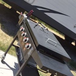 Blackstone 36" 4 Burner (Serious People Only)