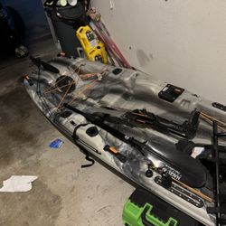 FISHING KAYAK