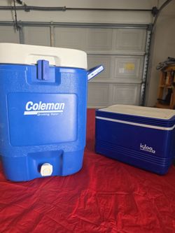 Coleman 5 gal water dispenser & igloo cooler