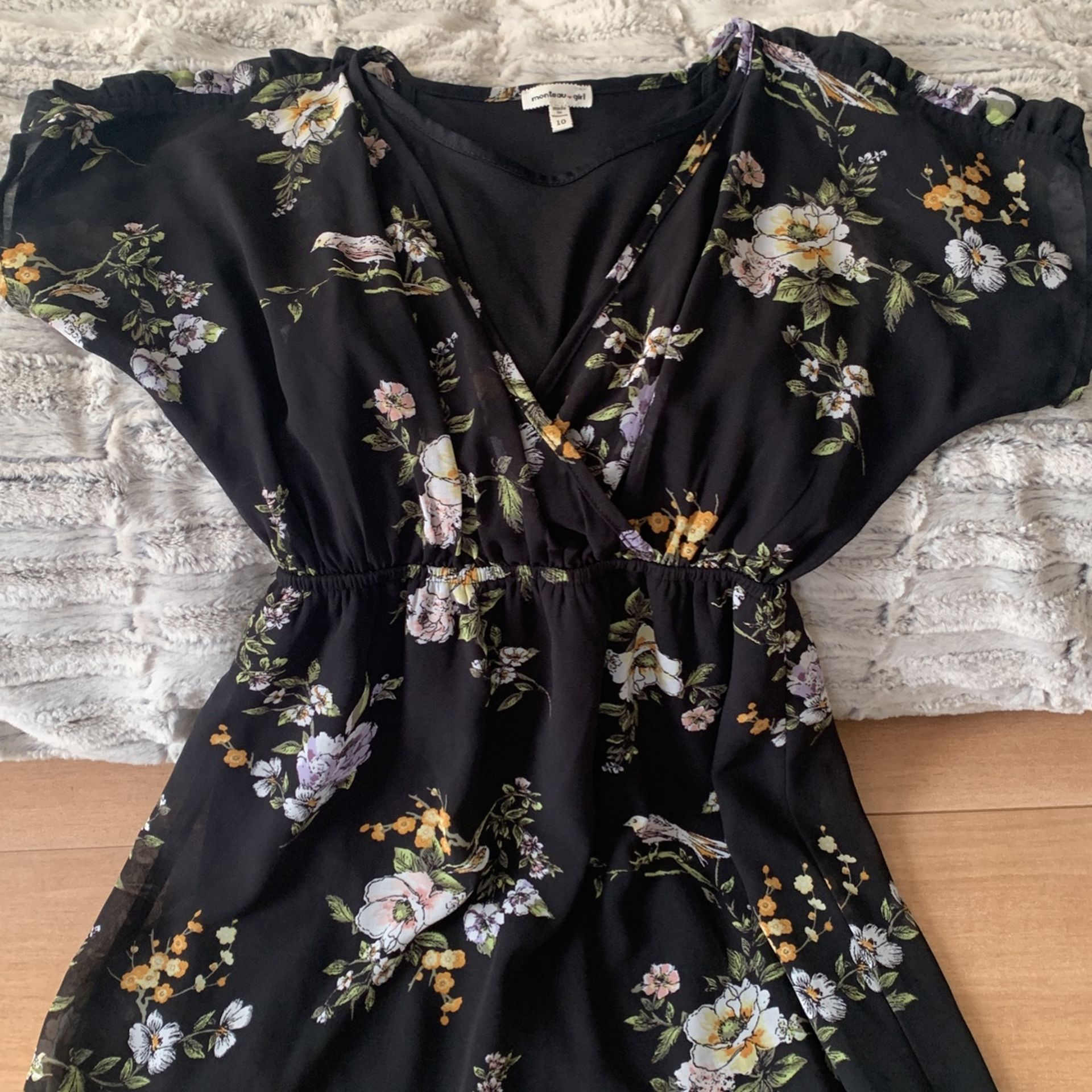 Girls Sz 10 Dress Like New