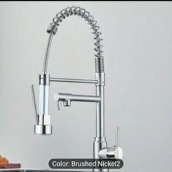 KITCHEN FAUCET 