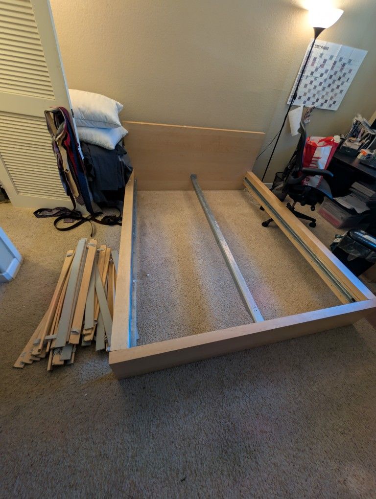Full Size Bed Frame. Free. Pick Up Today