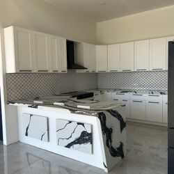 Kitchen Cabinets 