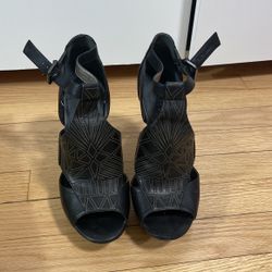 Sam Edelman Combat Heels Size 9 