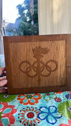 VTG Olympics wood carving