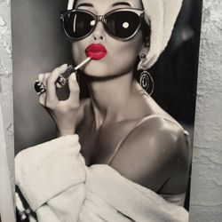 Moving Sale Assorted Wall Art Moving Sale Assorted