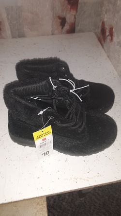 Brand new black boots, girls size 1