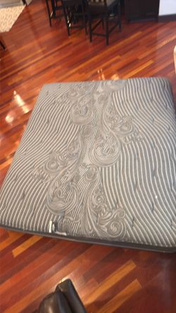 California King Mattress, excellent condition