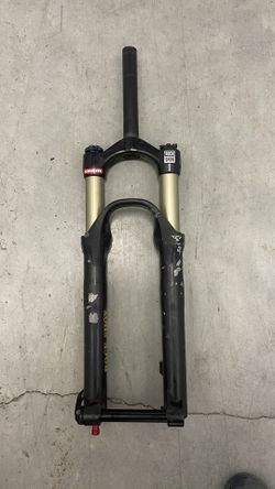Rockshox Lyric Lowered To 100mm Dj