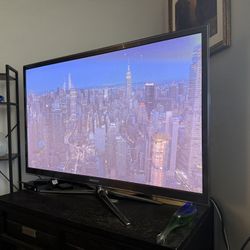 60” Samsung Smart Tv With Remote 