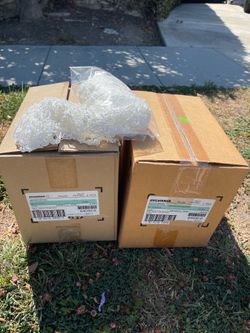 Metal halide lightbulbs, garden netting, and Samsung TV stands