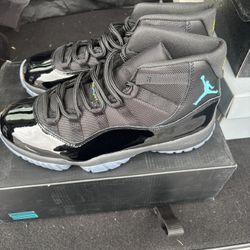 Jordan 11 Gamma Men Size 10